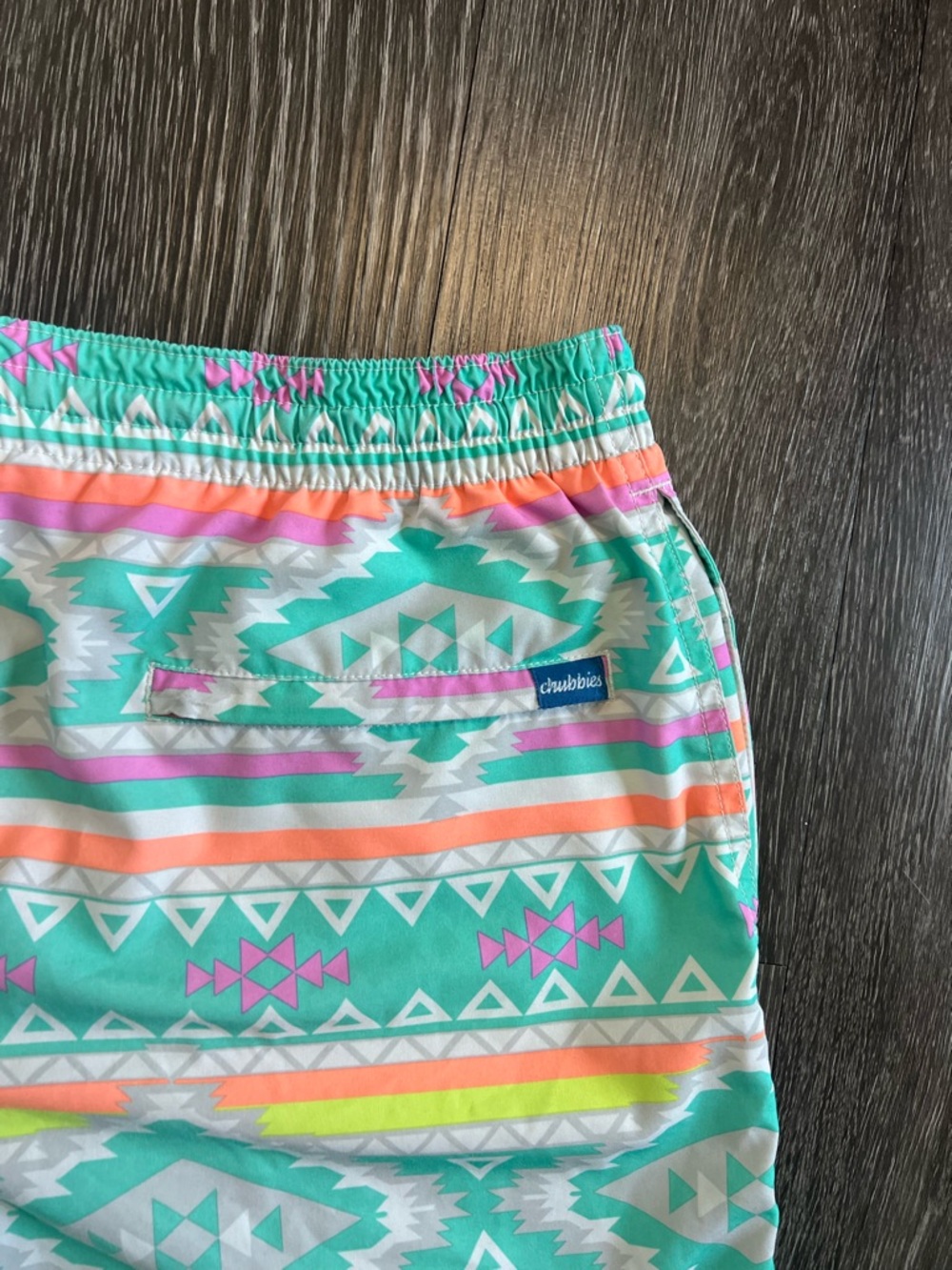 Chubbies "The En Fuegos" 5.5" Stretch Aztec Swim Trunks - Picture 6 of 8